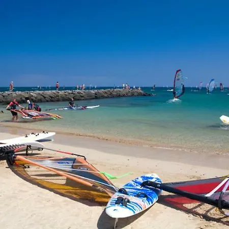 Ana Iris Playa Cucharas *