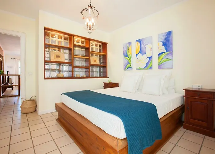 Ana Iris Playa Cucharas *